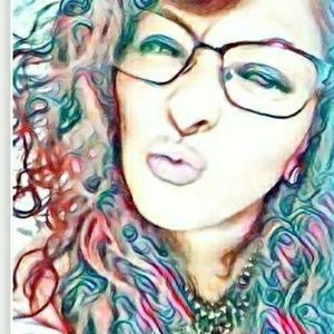 Meet your Posher, Arely